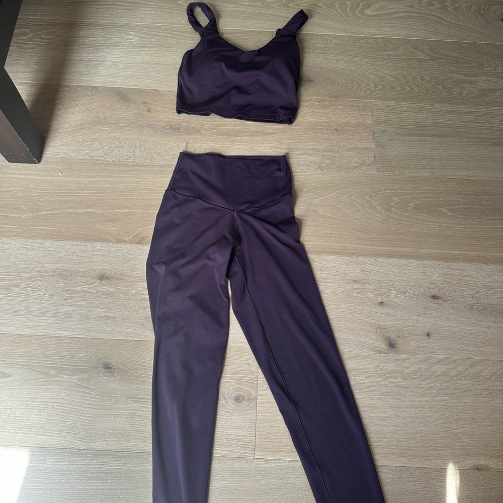 Aerie leggings and crop top bra in eggplant XS